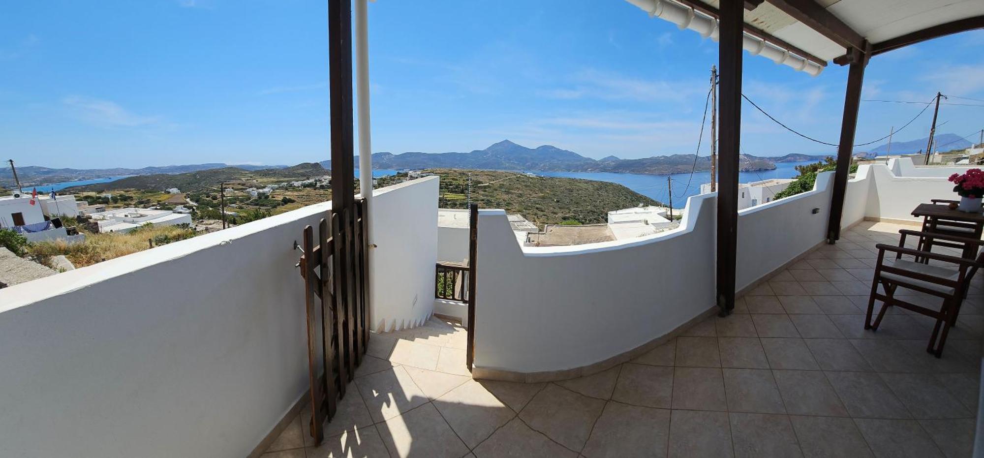 Trypiti Sea View Apartment Екстериор снимка