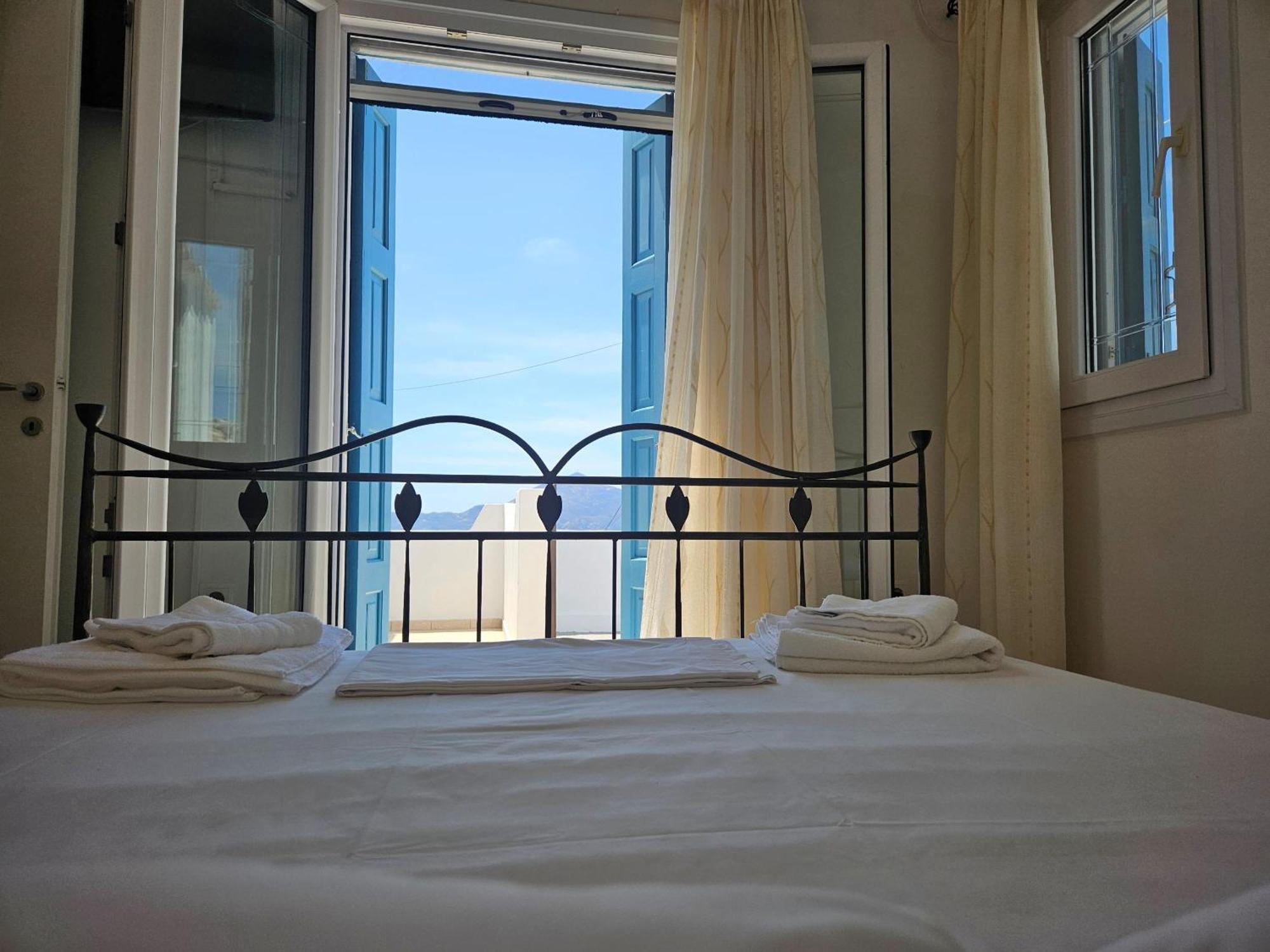 Trypiti Sea View Apartment Екстериор снимка