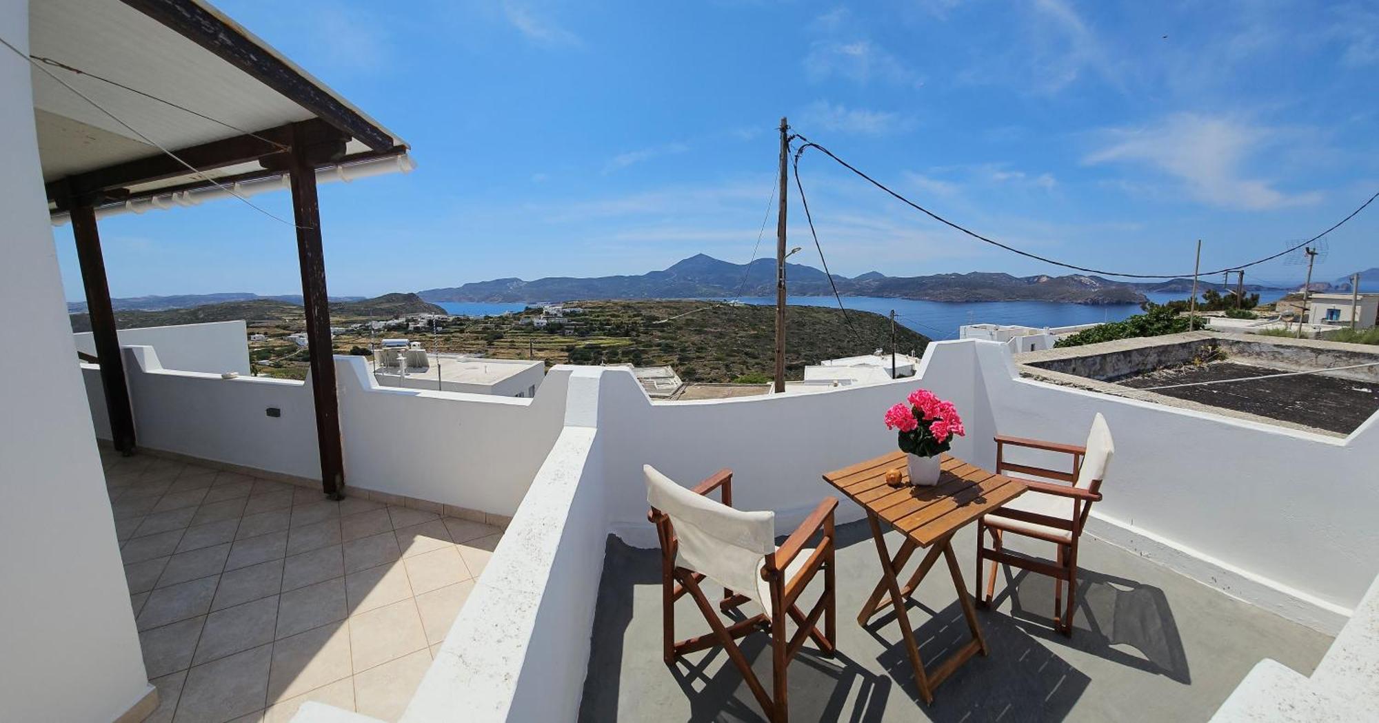 Trypiti Sea View Apartment Екстериор снимка